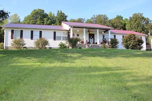 9 Acres of Land with Home for Sale in Horse Cave, Kentucky