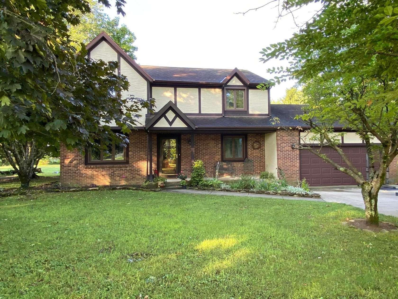 2 Acres of Land with Home for Sale in Pickerington, Ohio