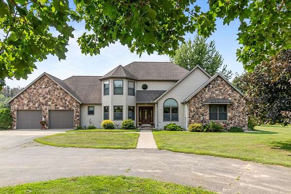 19.8 Acres of Land with Home for Sale in New London, Wisconsin