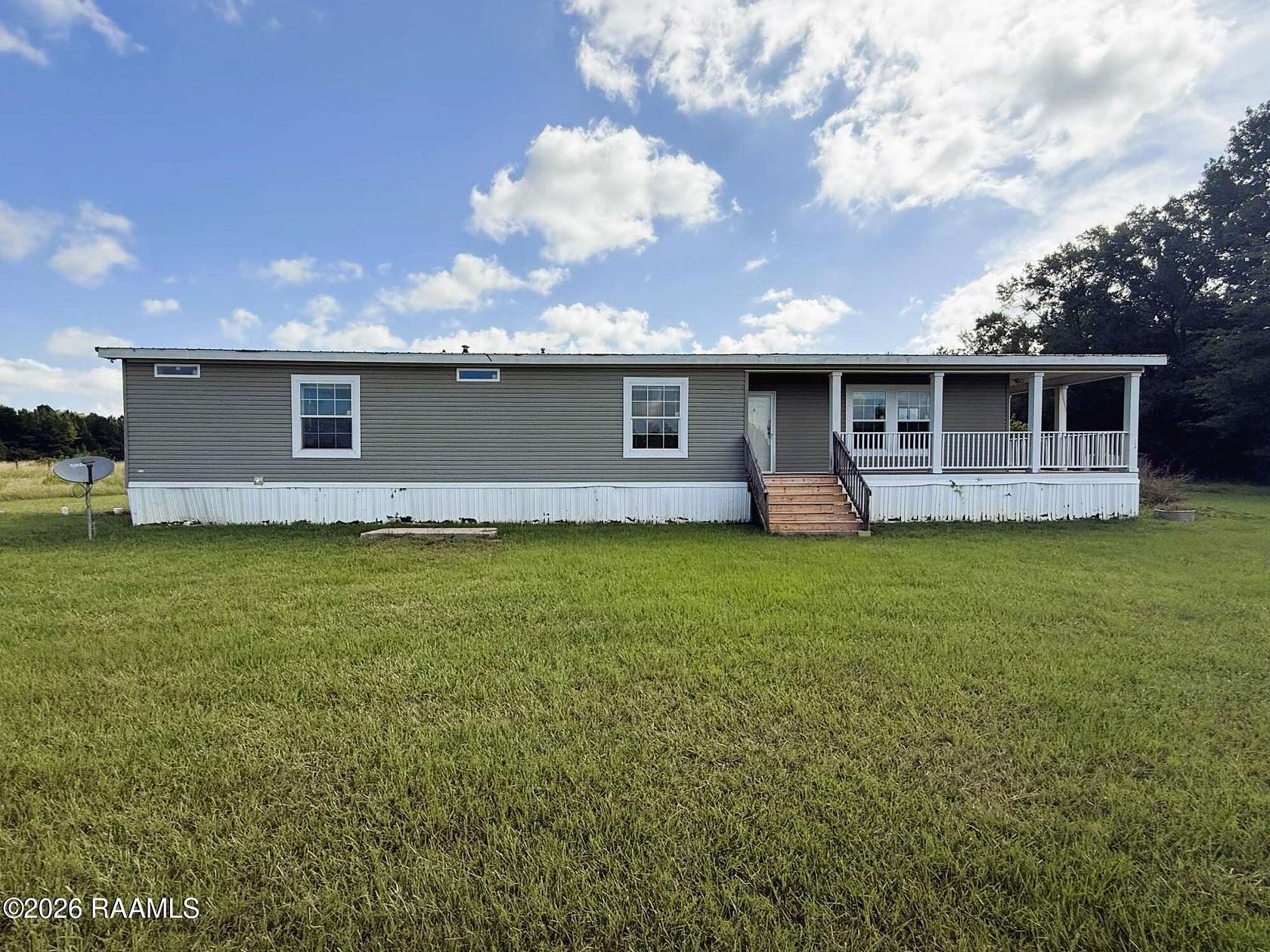 9 Acres of Land with Home for Sale in Opelousas, Louisiana