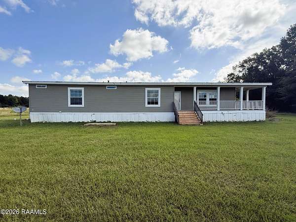 9 Acres of Land with Home for Sale in Opelousas, Louisiana