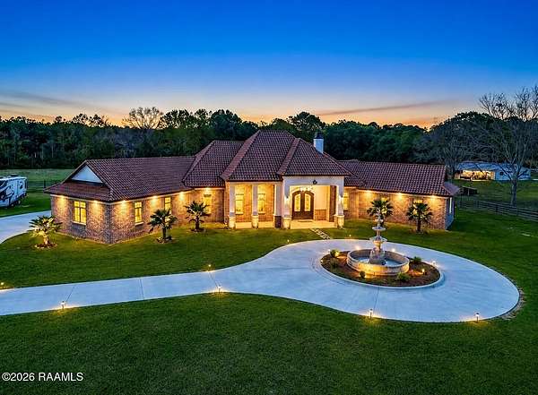 3.27 Acres of Land with Home for Sale in Lafayette, Louisiana
