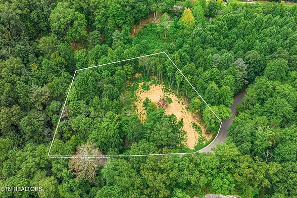 0.58 Acres of Residential Land for Sale in Harriman, Tennessee