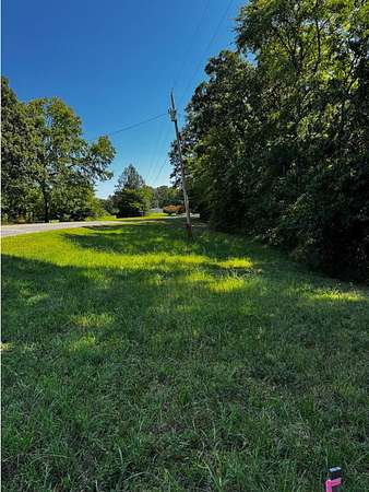 20.4 Acres of Recreational Land for Sale in Huntingdon, Tennessee