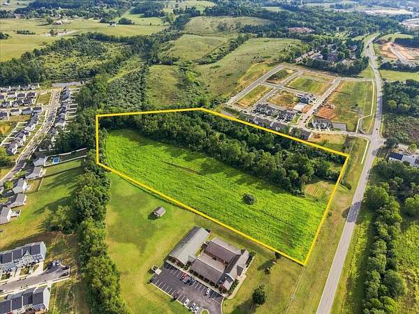 12.9 Acres of Mixed-Use Land for Sale in Waynesboro, Virginia
