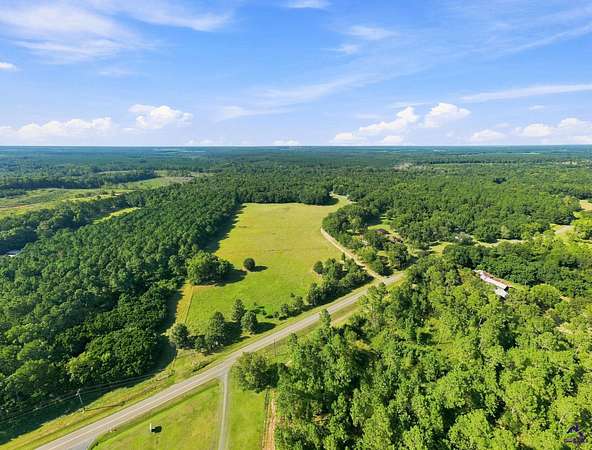 82 Acres of Land with Home for Sale in Unadilla, Georgia
