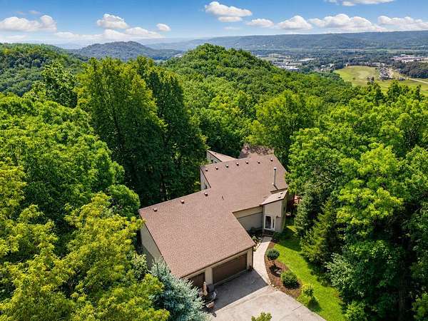 4.44 Acres of Land with Home for Sale in Hamilton Town, Wisconsin