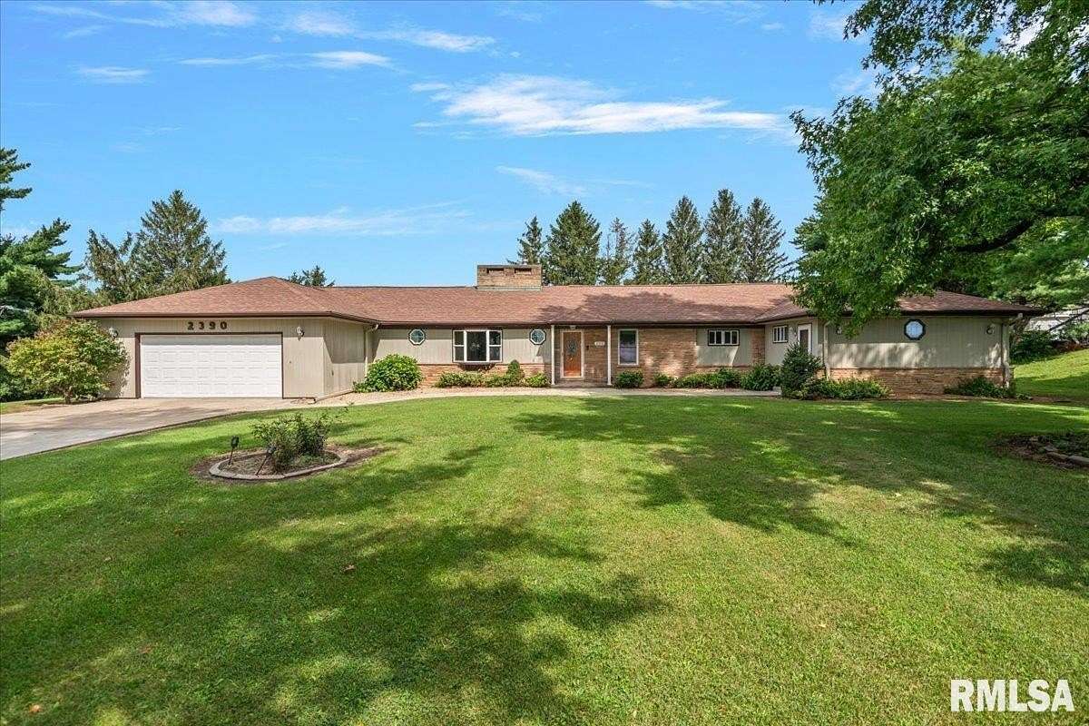 3.85 Acres of Land with Home for Sale in Jacksonville, Illinois