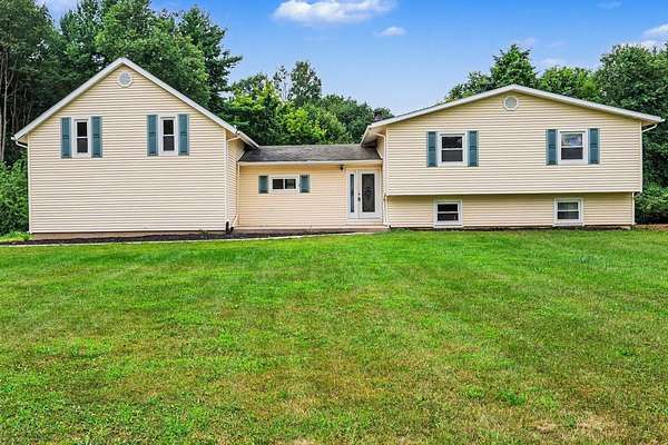 11.2 Acres of Recreational Land with Home for Sale in Battle Creek, Michigan