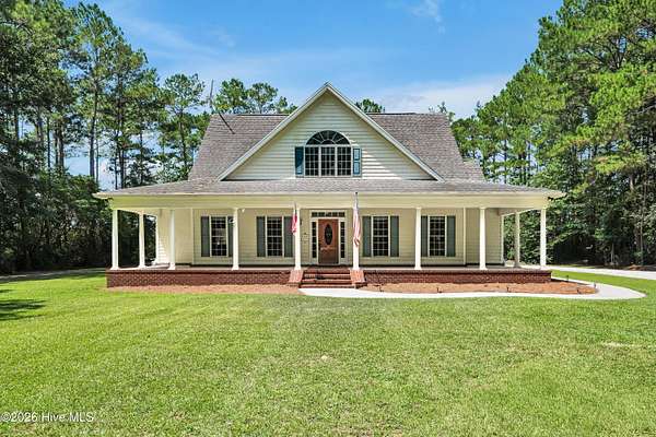 2.44 Acres of Land with Home for Sale in Burgaw, North Carolina