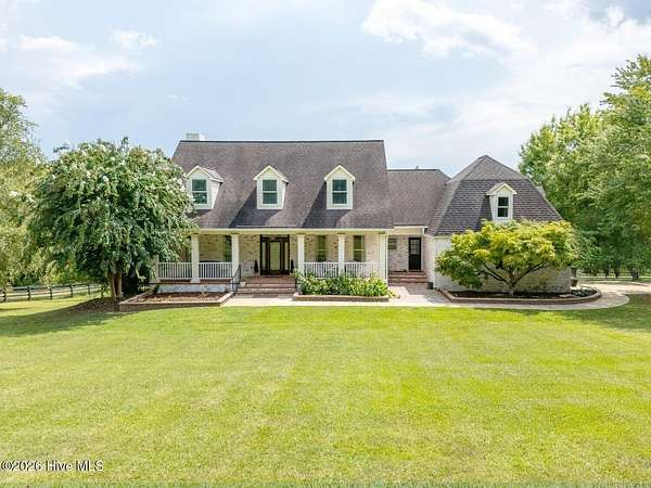 98.5 Acres of Land with Home for Sale in Washington, Georgia