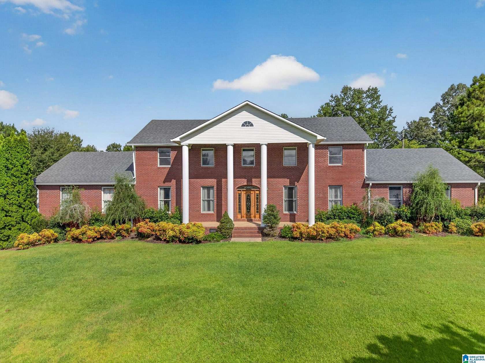 9 Acres of Land with Home for Sale in Jacksonville, Alabama
