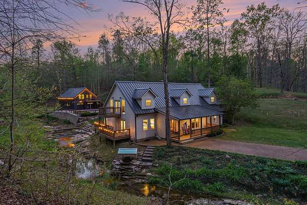 4.59 Acres of Land with Home for Sale in Fairview, Tennessee