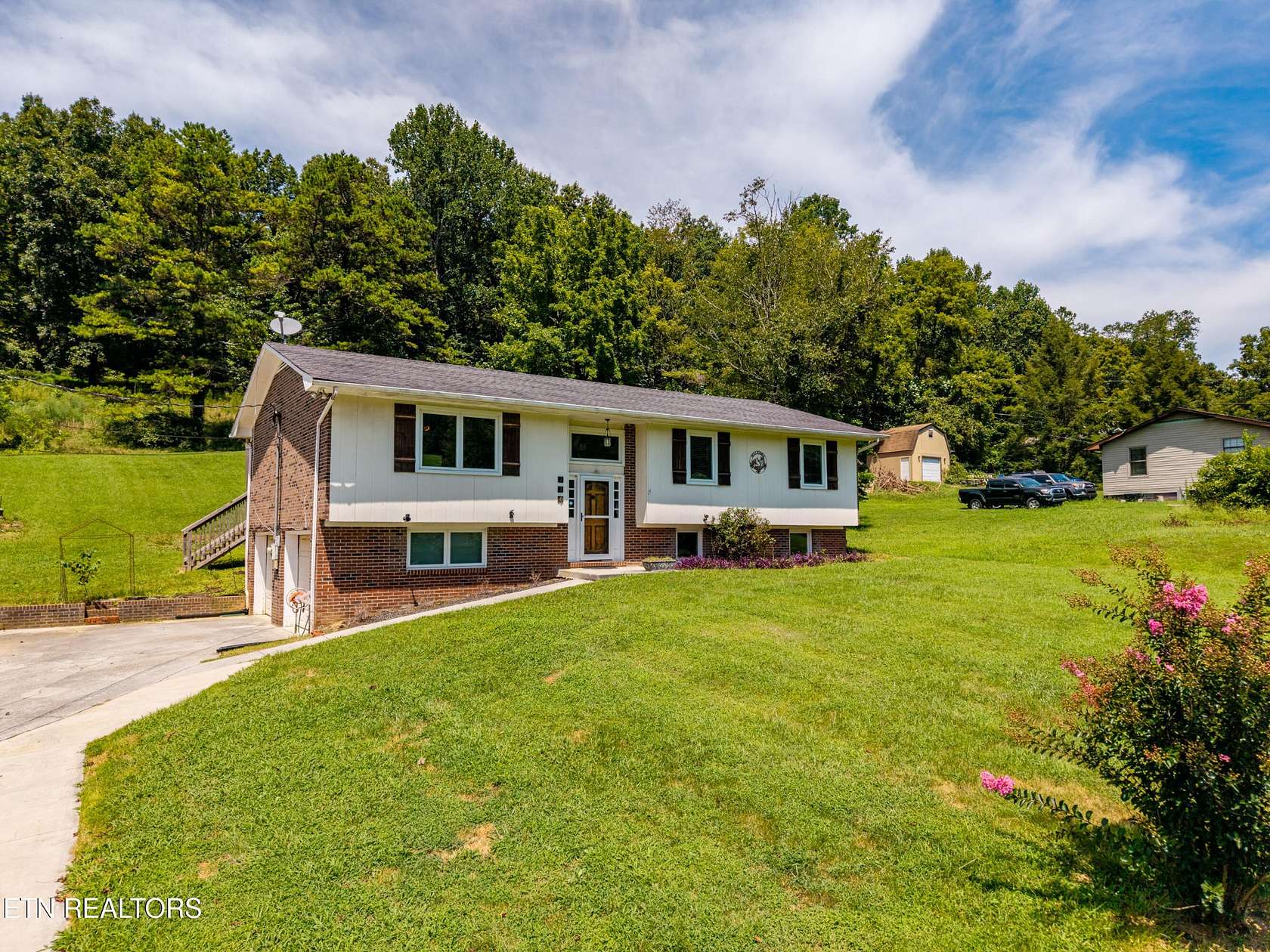 2 Acres of Land with Home for Sale in Maynardville, Tennessee