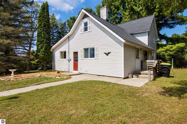 19 Acres of Recreational Land with Home for Sale in Central Lake, Michigan