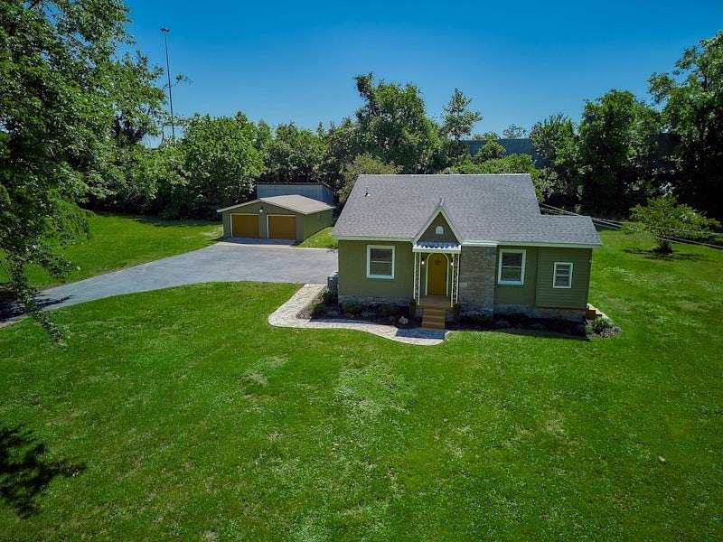 1.79 Acres of Land with Home for Sale in Madison, Tennessee