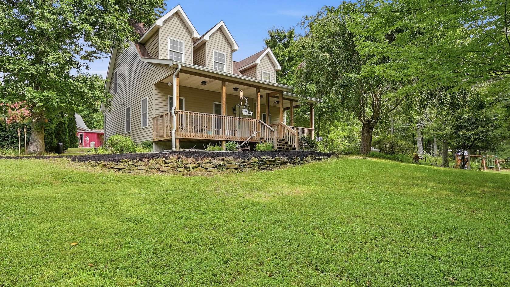 3.9 Acres of Land with Home for Sale in Graysville, Tennessee