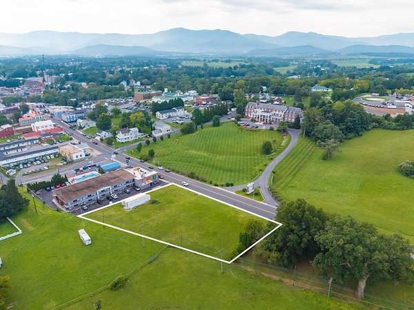 0.89 Acres of Commercial Land for Sale in Luray, Virginia