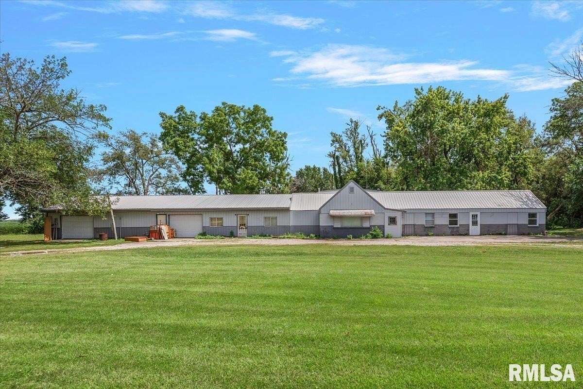 2.25 Acres of Land with Home for Sale in Blue Mound, Illinois