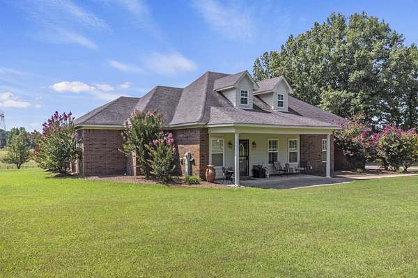 10.2 Acres of Land with Home for Sale in Atoka, Tennessee