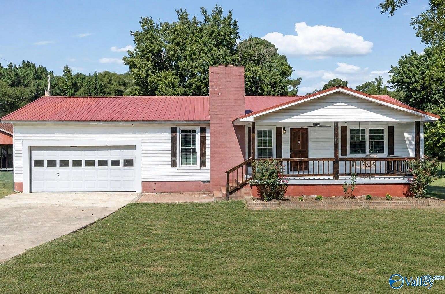 2.6 Acres of Land with Home for Sale in Boaz, Alabama