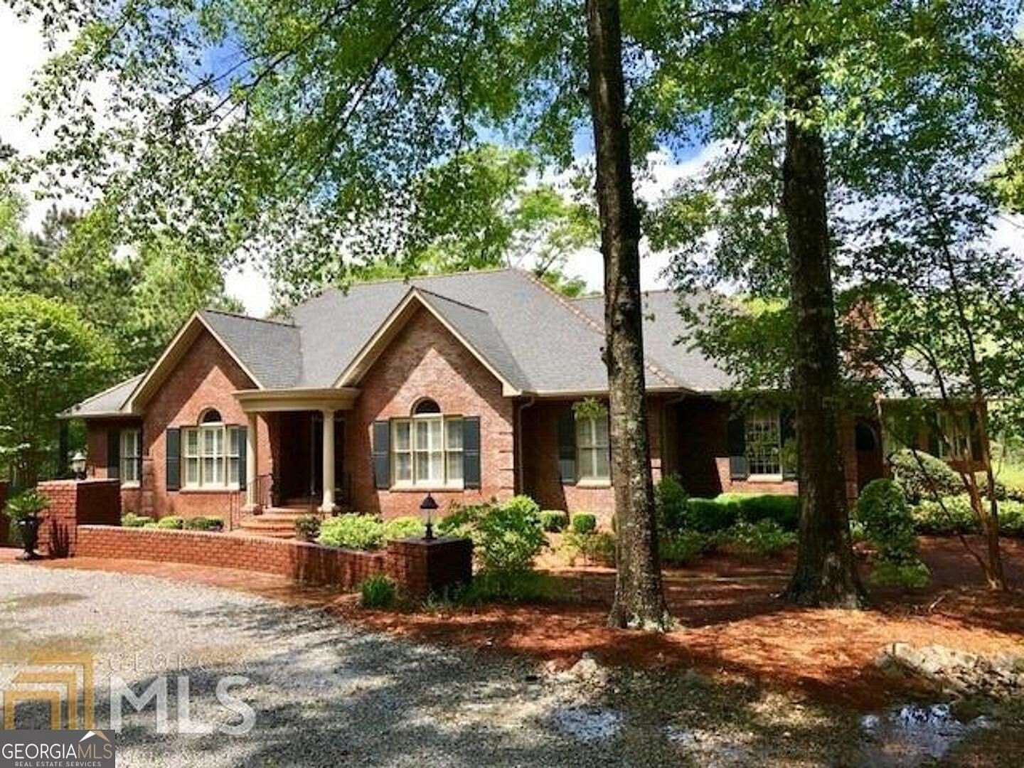 12 Acres of Land with Home for Sale in Griffin, Georgia