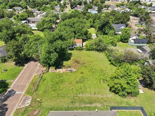 0.45 Acres of Land for Sale in Lake Charles, Louisiana