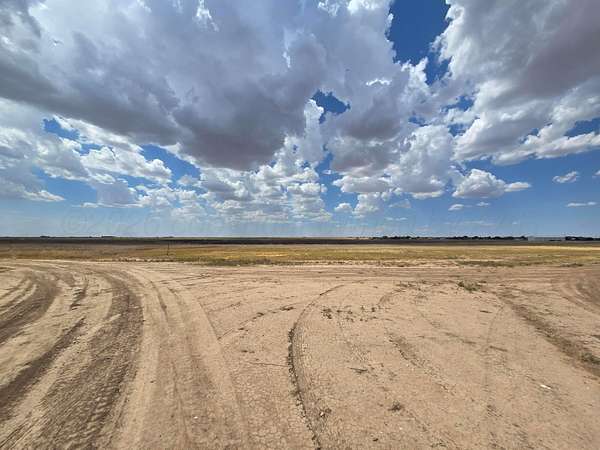 5 Acres of Residential Land for Sale in Amarillo, Texas