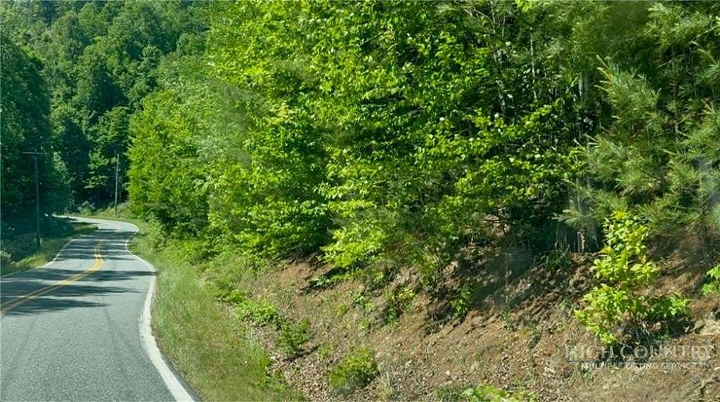 1.23 Acres of Residential Land for Sale in Deep Gap, North Carolina