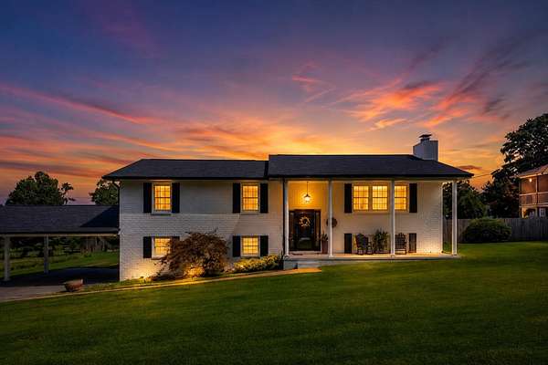 9.59 Acres of Land with Home for Sale in LaFayette, Georgia