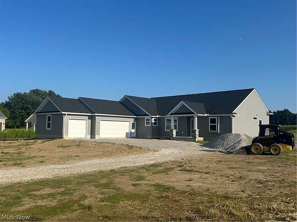 1.65 Acres of Land with Home for Sale in Vermilion, Ohio