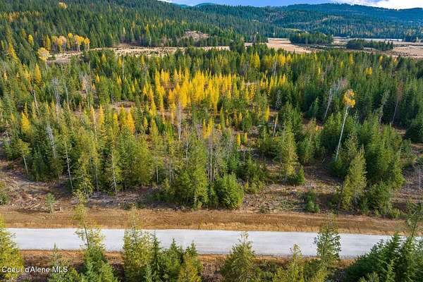 5 Acres of Residential Land for Sale in Sandpoint, Idaho