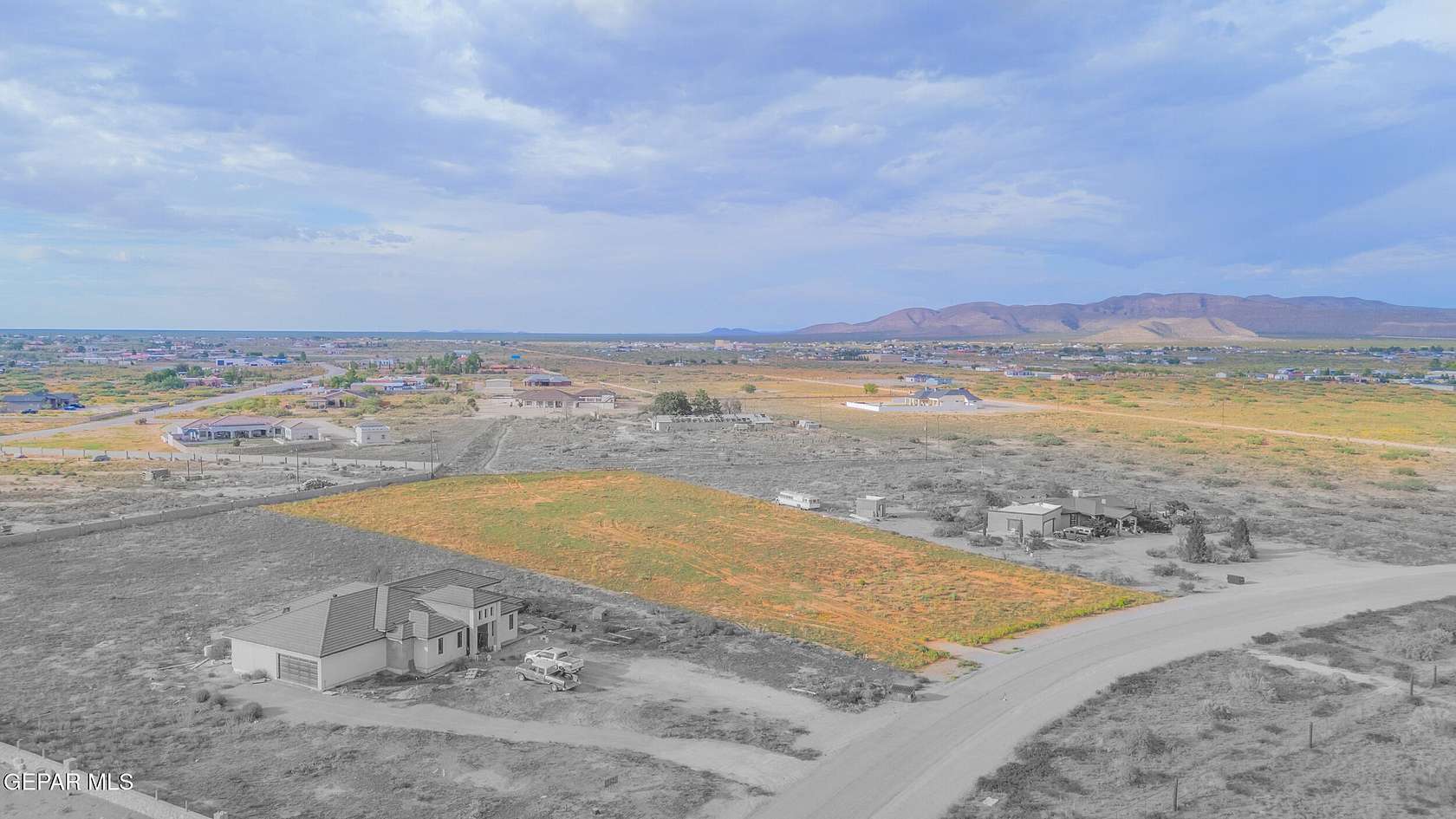 2 Acres of Residential Land for Sale in El Paso, Texas