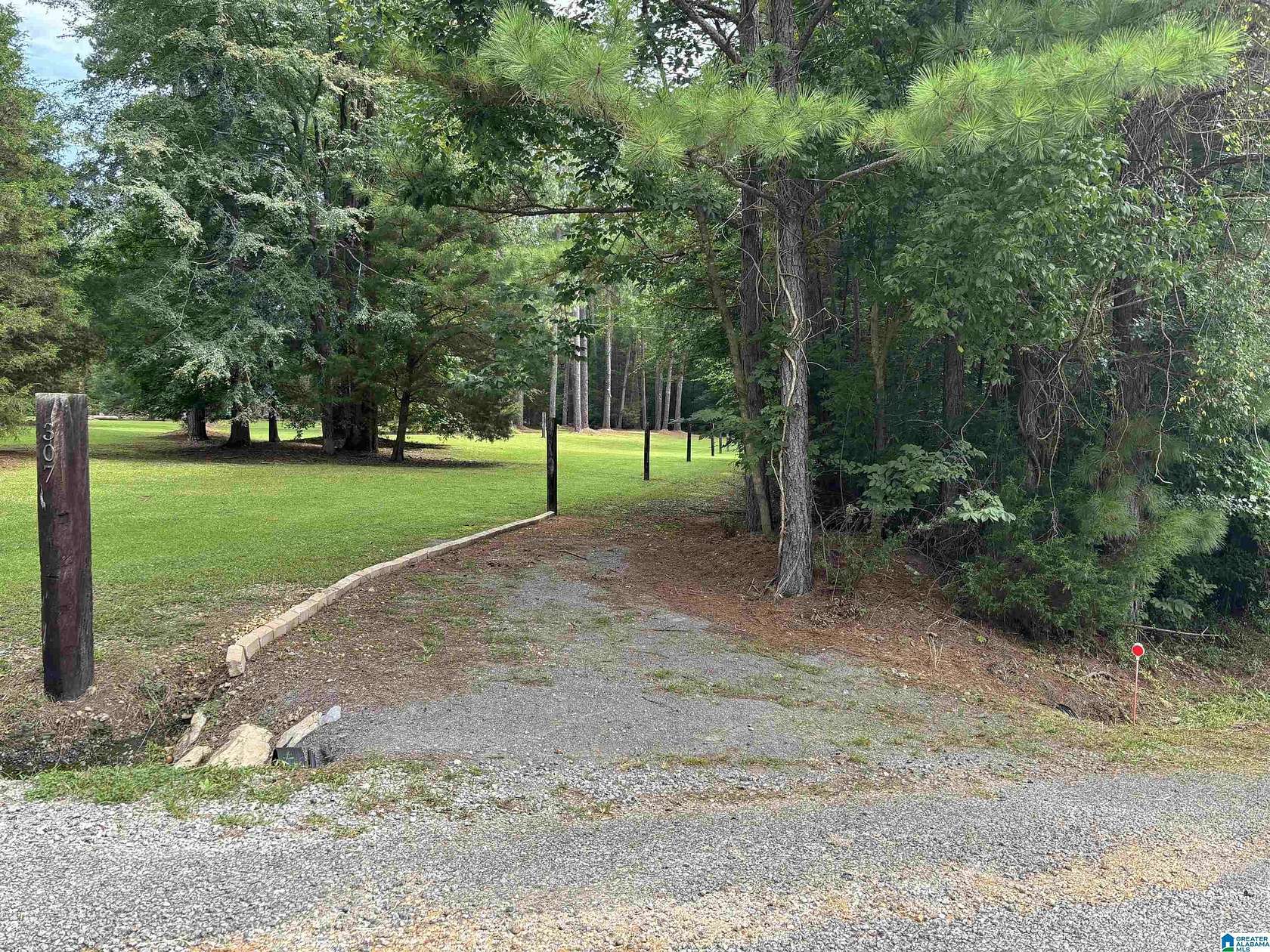 22 Acres of Recreational & Residential Land for Sale in Oneonta, Alabama