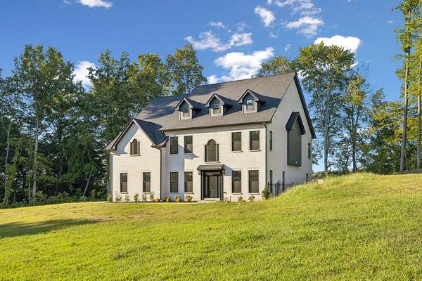 4.18 Acres of Land with Home for Sale in Adams, Tennessee