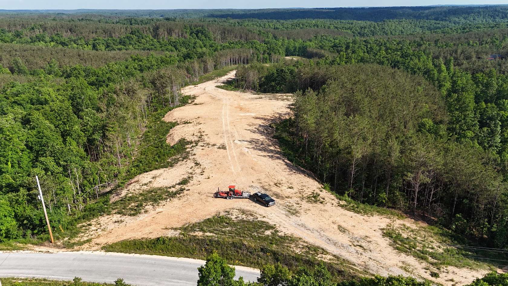 33.6 Acres of Recreational & Residential Land for Sale in Linden, Tennessee