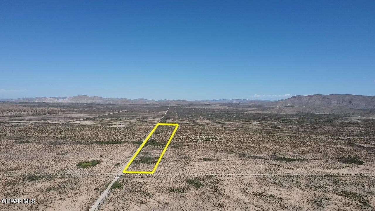 10 Acres of Residential Land for Sale in El Paso, Texas