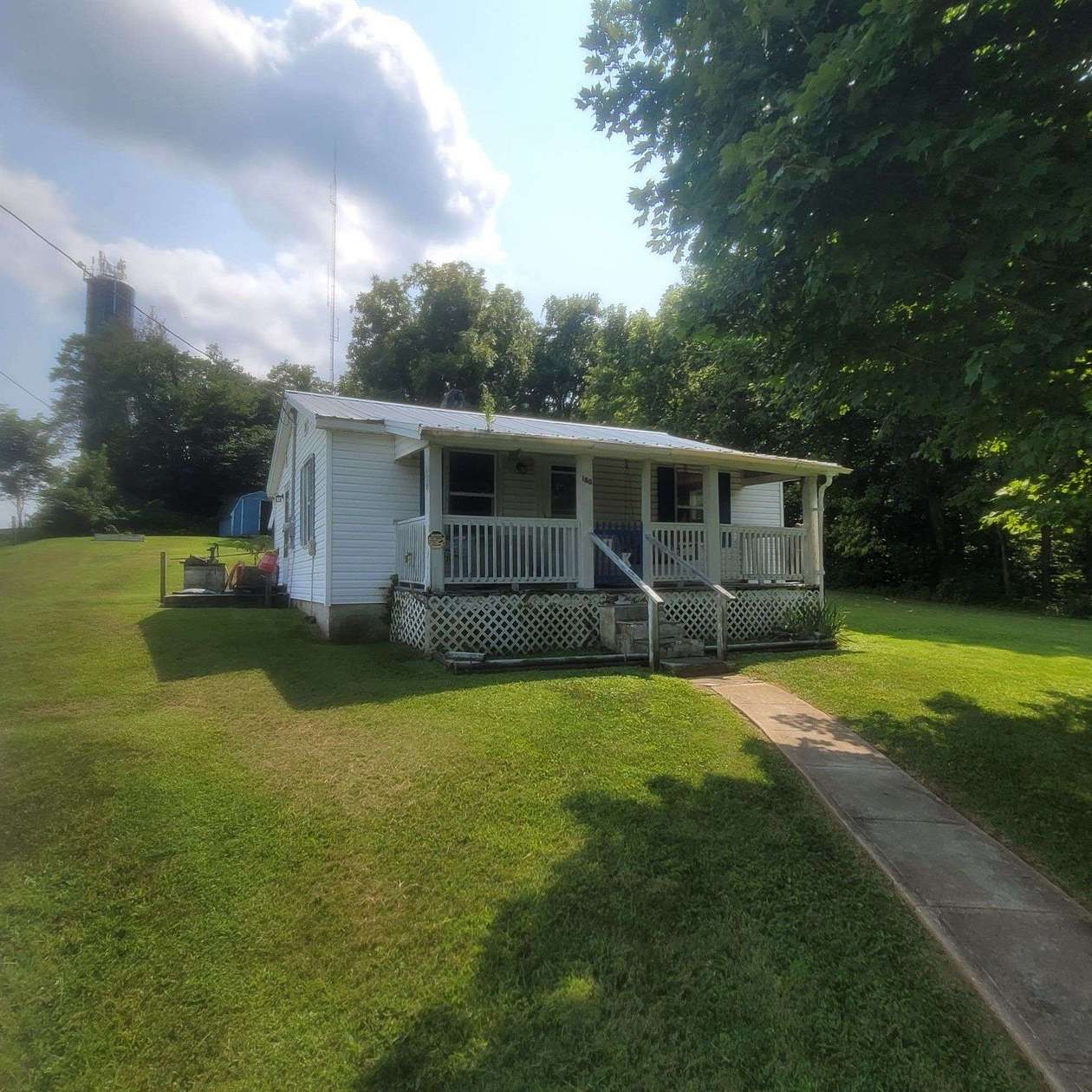 1 Acre of Residential Land for Auction in Parksville, Kentucky