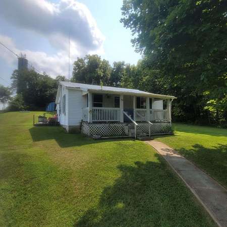 1 Acre of Residential Land for Auction in Parksville, Kentucky