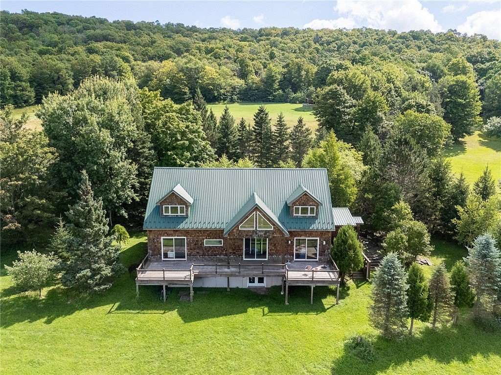 9.6 Acres of Land with Home for Sale in Bovina Center, New York