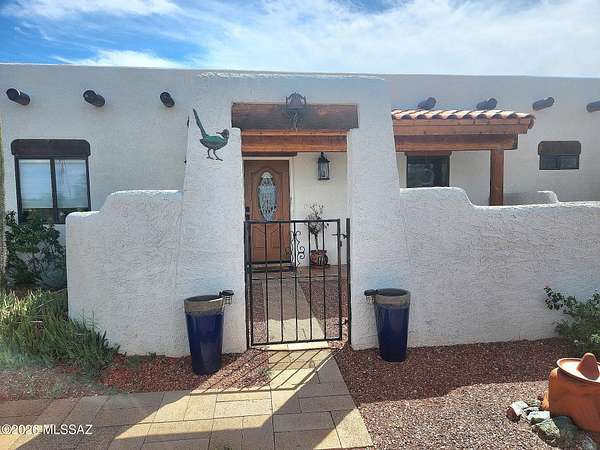 3.3 Acres of Land with Home for Sale in Tucson, Arizona
