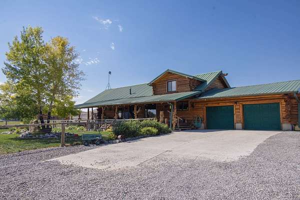 4.4 Acres of Land with Home for Sale in Riverton, Wyoming
