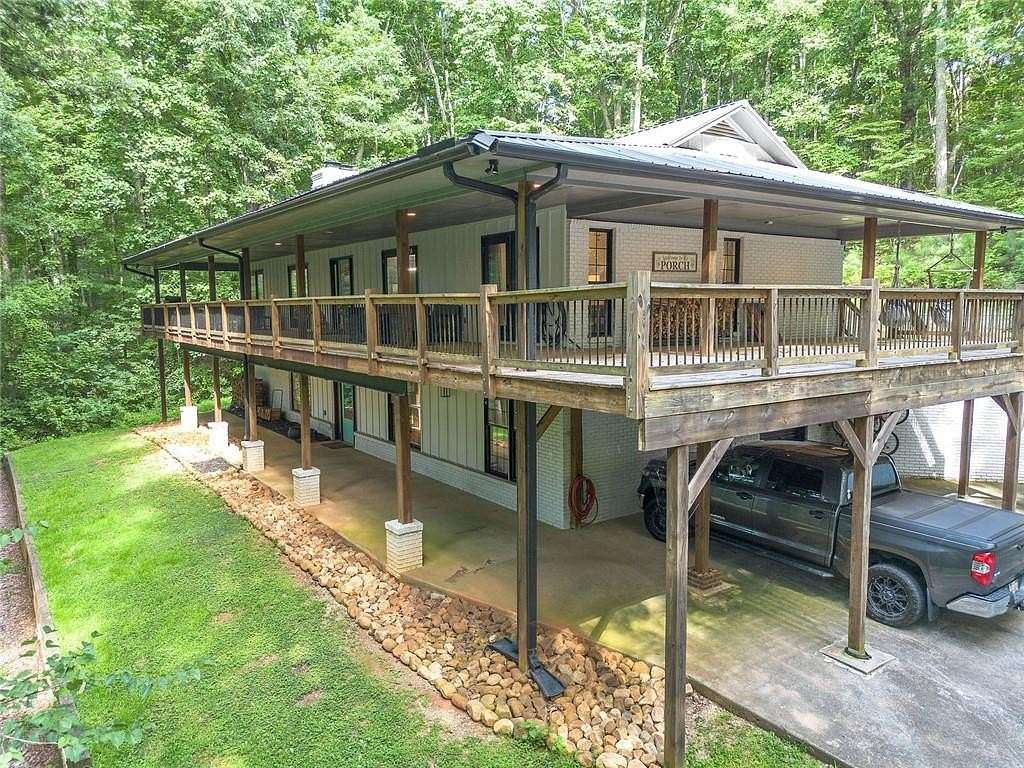 6 Acres of Land with Home for Sale in Dallas, Georgia