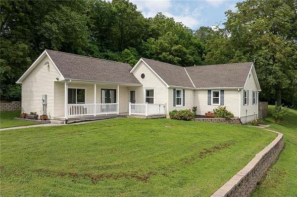 2 Acres of Land with Home for Sale in St. Joseph, Missouri