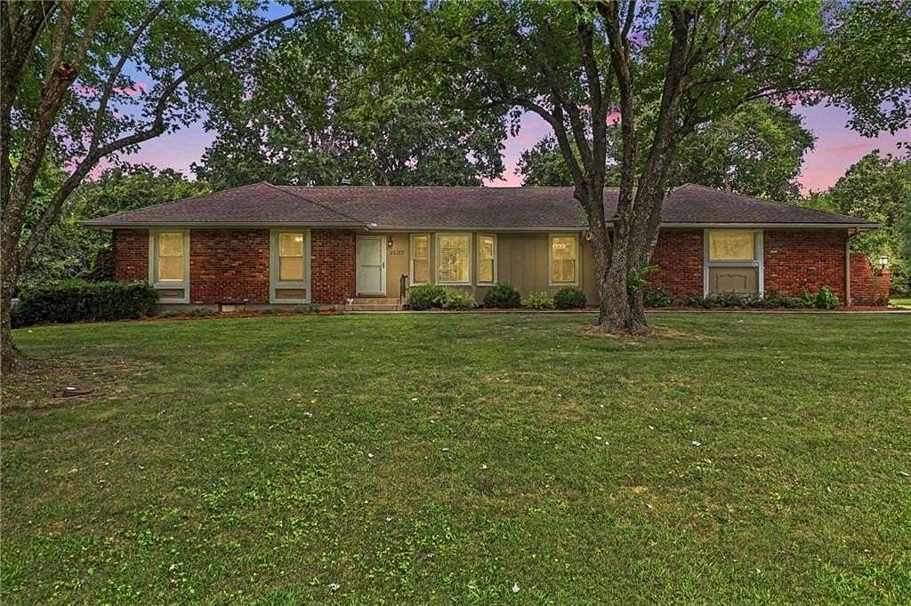 2.16 Acres of Land with Home for Sale in Cleveland, Missouri