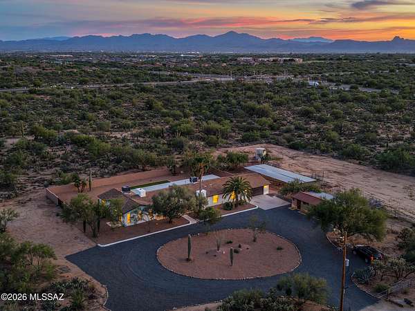 4.34 Acres of Land with Home for Sale in Tucson, Arizona
