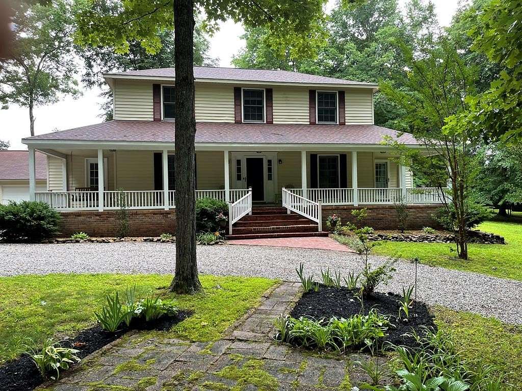 2.3 Acres of Land with Home for Sale in Cookeville, Tennessee