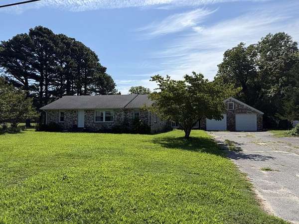 14 Acres of Improved Land for Sale in Parksley, Virginia