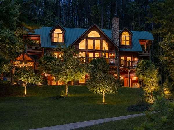 1.5 Acres of Land with Home for Sale in Ellijay, Georgia