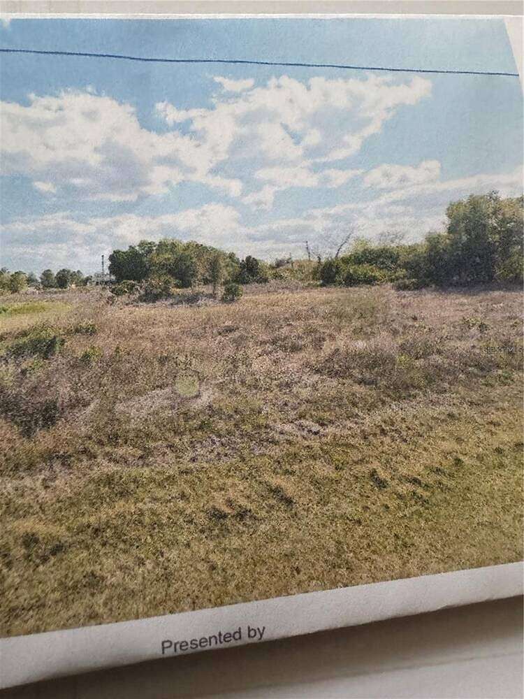 0.25 Acres of Residential Land for Sale in Lehigh Acres, Florida